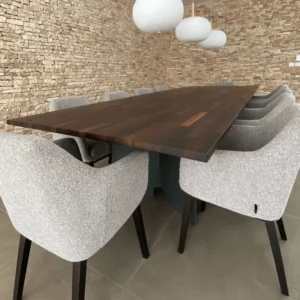 Table nature en bois massif brut ivoirien, mobilier sur mesure issu du savoir-faire Projetti.