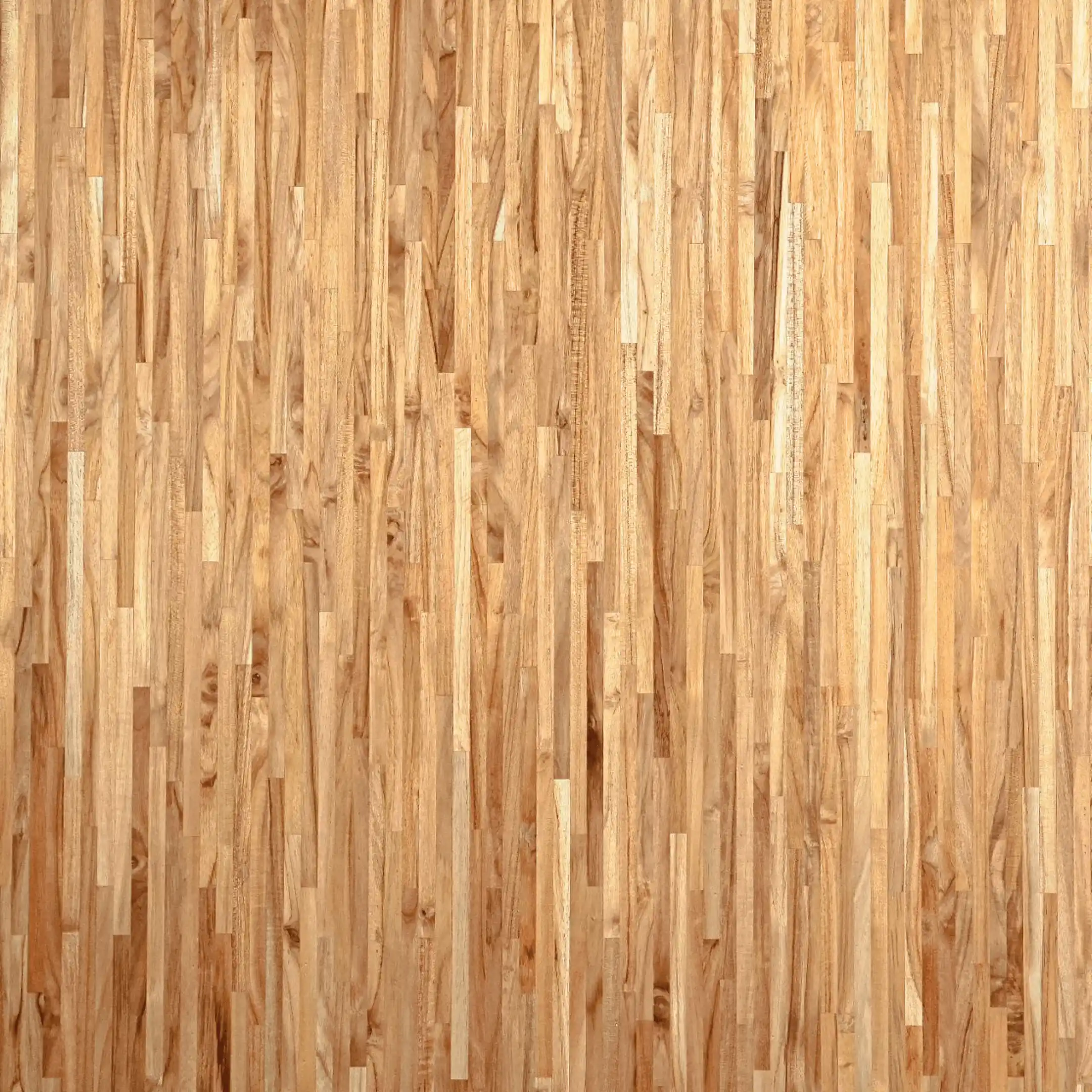 Installation de parquet intérieur et decking en bois durable et massif par Projetti CI.